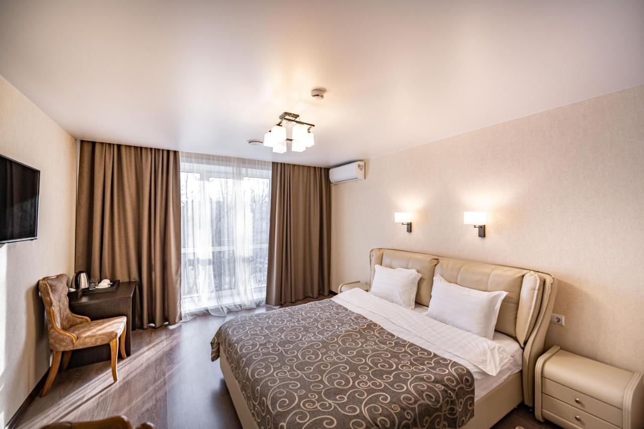 Pilot Hotel Хабаровск Экстерьер фото